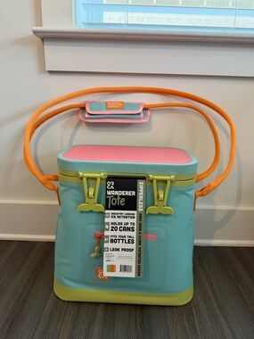 ORCA Wanderer 20 Can Tote Cooler